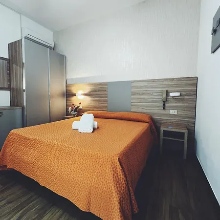 Ramona Hotel Rímini