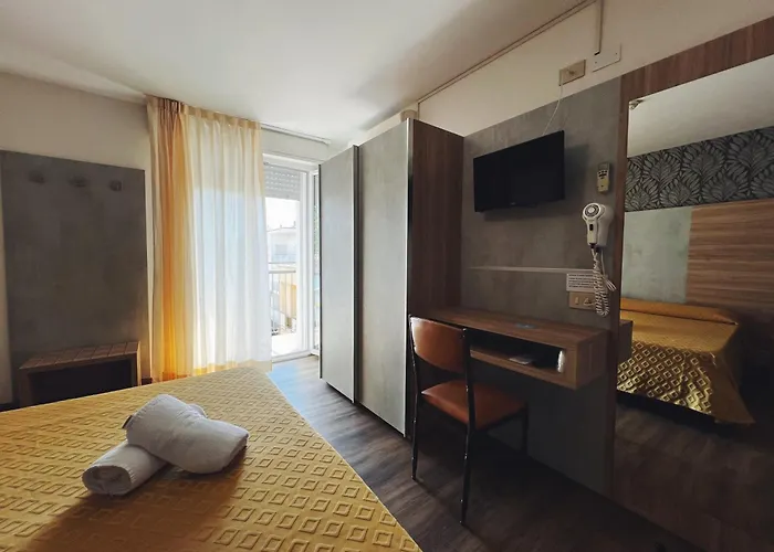 Ramona Hotel
